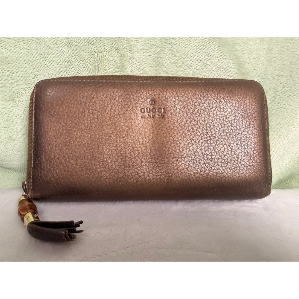 Gucci Bamboo Tassel Zip Around Wallet Bronze Metallic Pebbled Leather 307984
